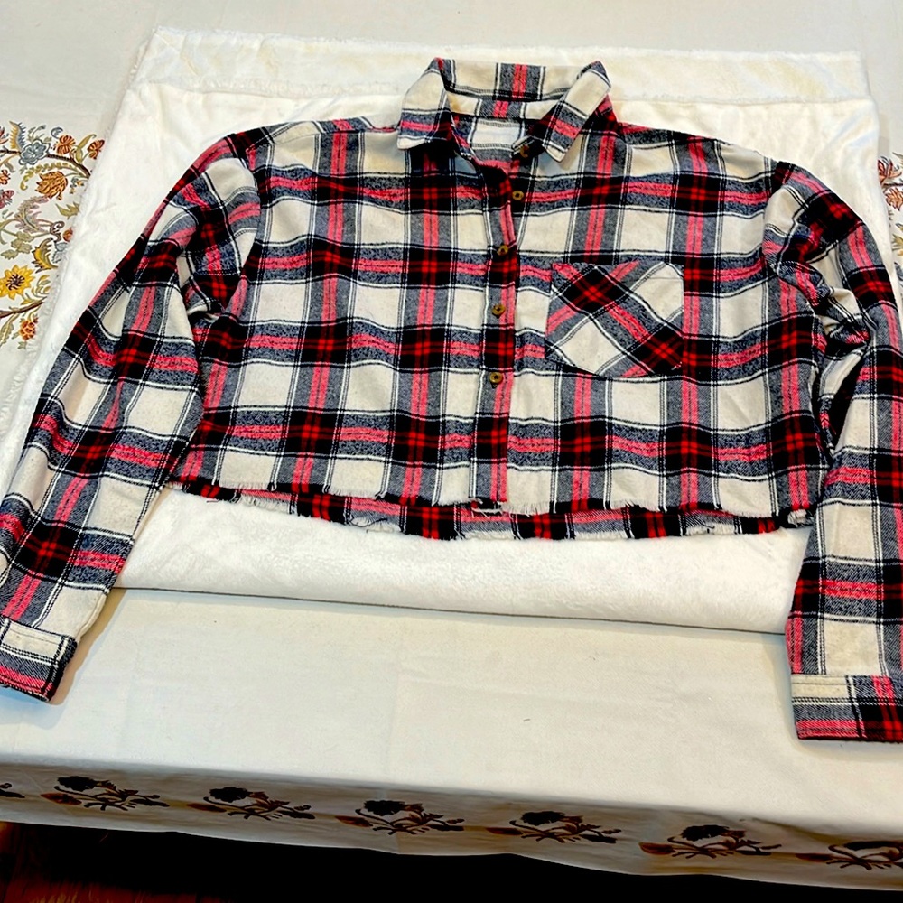Black, White & Red Plad Button Down Mid Length Shirt